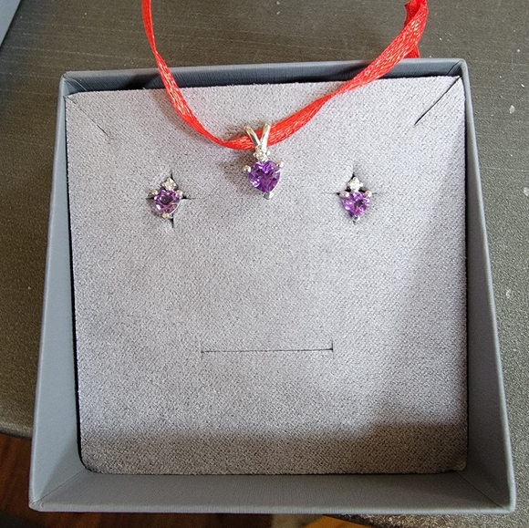 STERLING SILVER,  AMETHYST AND DIAMOND earrings and pendant - Picture 1 of 6